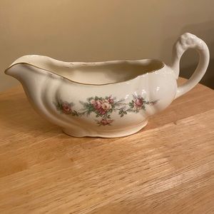 Taylor Smith gravy dish